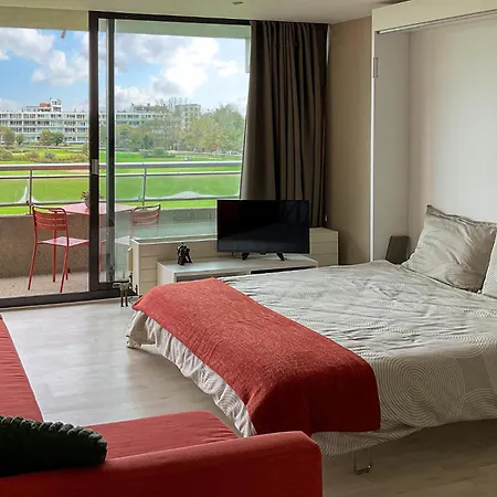 Royal Ascot S2 Ref, 8 Apartment